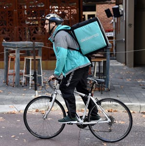 <p>Deliveroo</p>