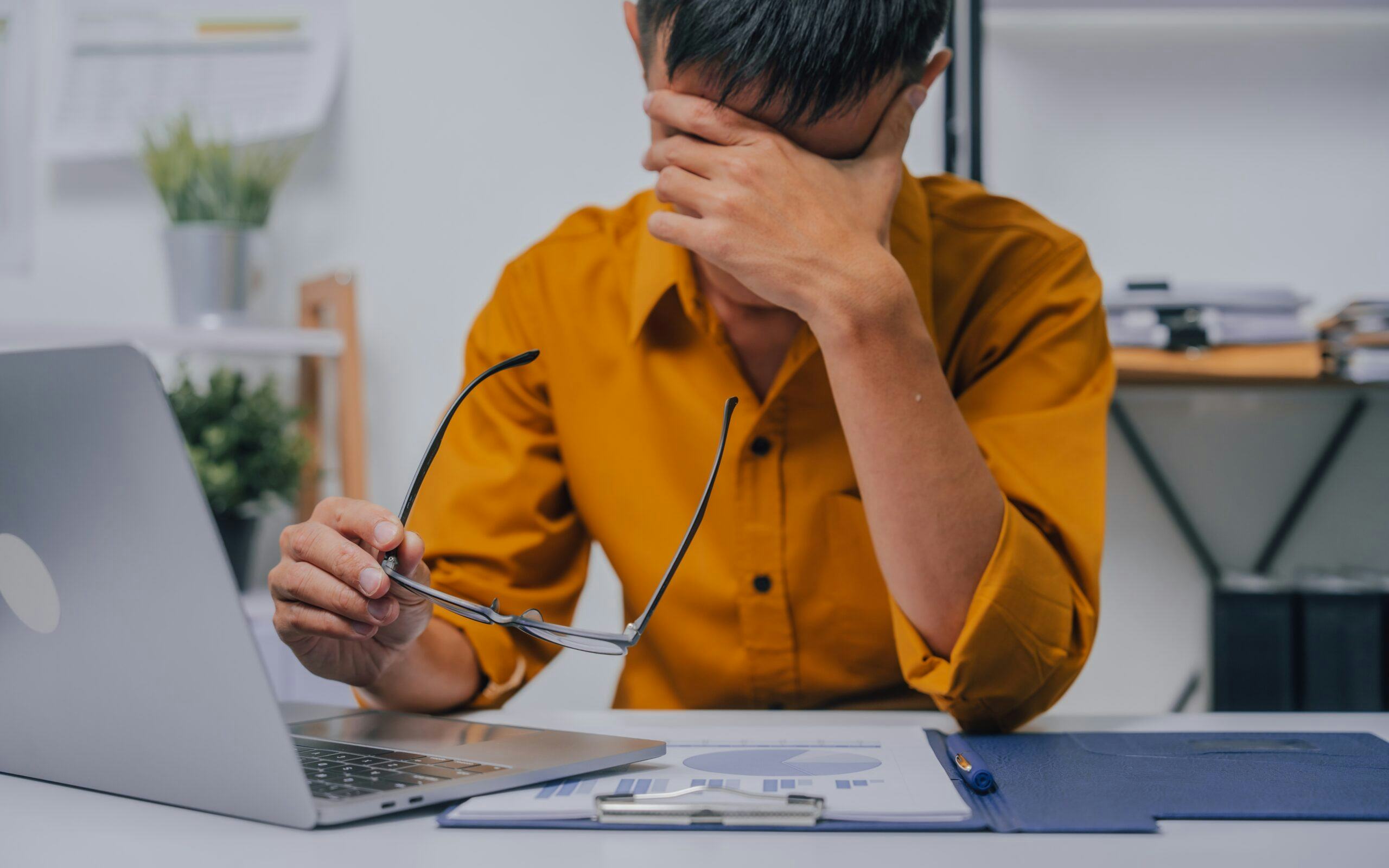 Werkstress: 5 oorzaken en 5 oplossingen